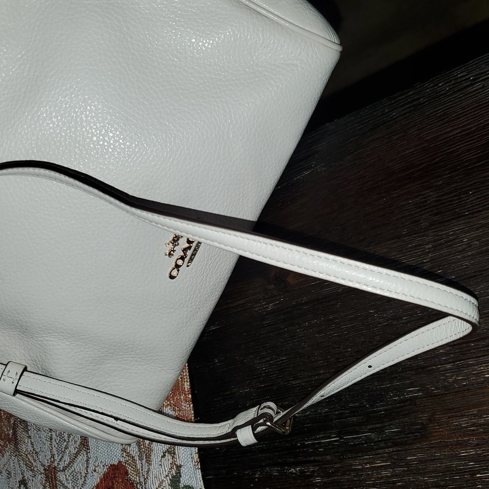 Coach Off-White Leather Crossbody Bag - Picture 6 of 16